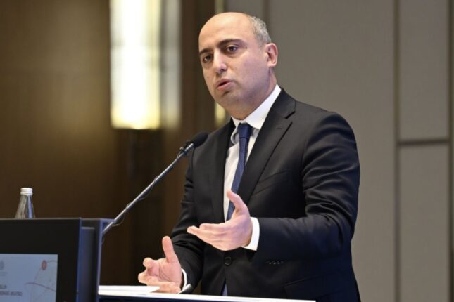 11,5 milyon manatlıq tender: Nazirin qaynı, müşaviri və dostları – ETN-də baş verir? 11,5 milyon manatlıq tender: Nazirin qaynı, müşaviri və dostları – ETN-də baş verir?