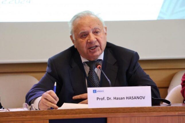 Həsən Həsənov Elm və Təhsil Nazirliyinə səsləndi: “Məni dinləsinlər…” Həsən Həsənov Elm və Təhsil Nazirliyinə səsləndi: “Məni dinləsinlər…”