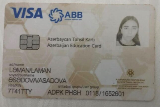 Tələbə biletini itirən qızı tanıyanların NƏZƏRİNƏ – Foto Tələbə biletini itirən qızı tanıyanların NƏZƏRİNƏ – Foto