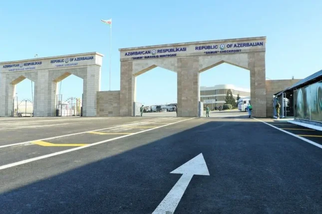 Azərbaycanda quru sərhədlər açılır? Azərbaycanda quru sərhədlər açılır?