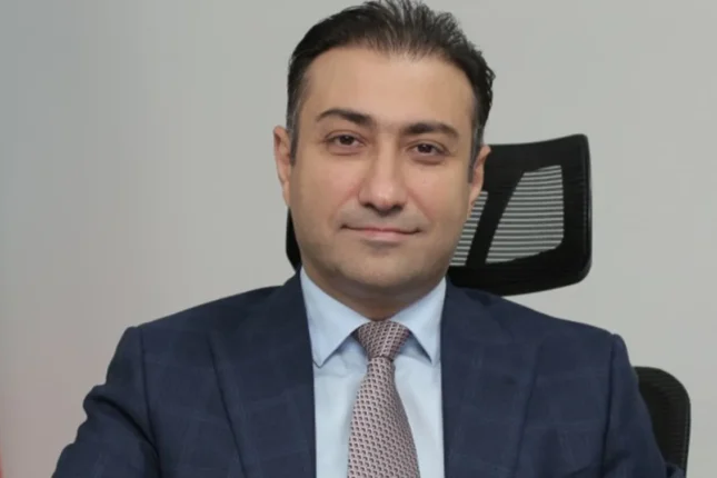 TƏBİB sədri onu baş həkim təyin etdi – FOTO TƏBİB sədri onu baş həkim təyin etdi – FOTO