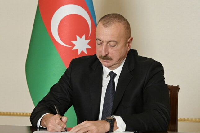 Prezident bu şəxslərə ali xüsusi və ali hərbi rütbələr verdi