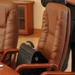 Məktəblərə verilən vəsaitləri direktorlar mənimsəyir? – ŞOK FAKTLAR mekteblere-verilen-vesaitleri-direktorlar-menimseyir-8211-sok-faktlar