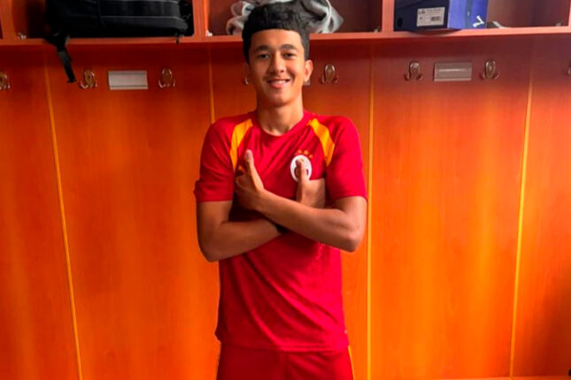 Azərbaycanlı futbolçu “Qalatasaray”da