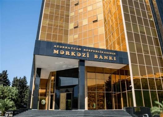 Mərkəzi Bankın valyuta ehtiyatları 15 milyard dolları ötdü