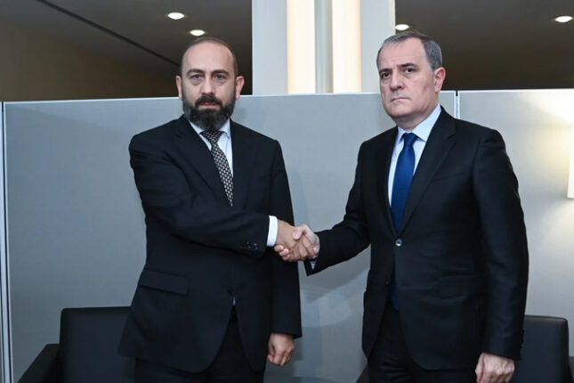 Bayramov Nyu-Yordka Mirzoyanla görüşdü: Nələr müzakirə edildi? (FOTO) Bayramov Nyu-Yordka Mirzoyanla görüşdü: Nələr müzakirə edildi? (FOTO)