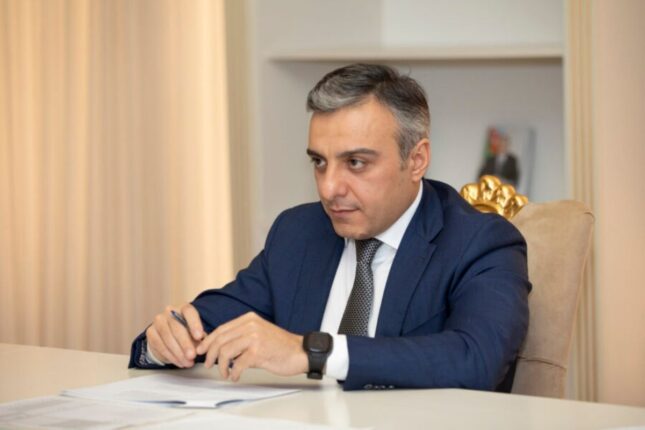 “Pulumuzu verməyən adama Vüsal Nəsirli tərəfindən yüksək vəzifə verildi” – Şikayətçi “Pulumuzu verməyən adama Vüsal Nəsirli tərəfindən yüksək vəzifə verildi” – Şikayətçi