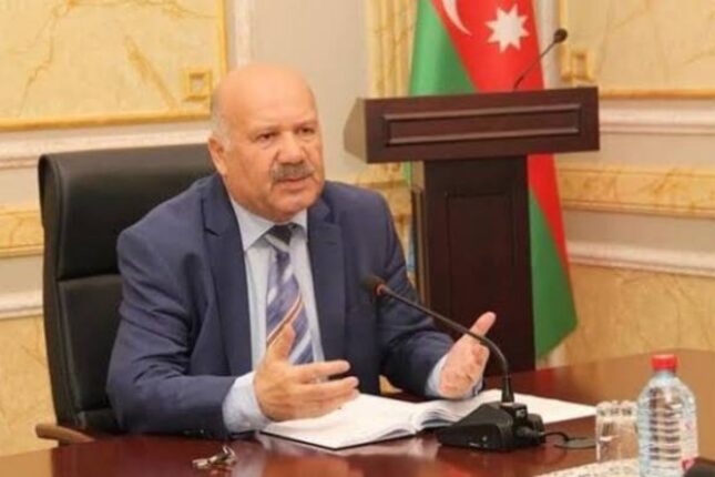 Deputat: “Ay nazirlər, camaatın qarşısına çıxın” Deputat: “Ay nazirlər, camaatın qarşısına çıxın”