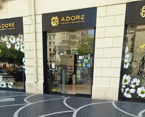 “Adore” vaxtı keçmiş məhsulları endirimlə satır? – İddia (Video)