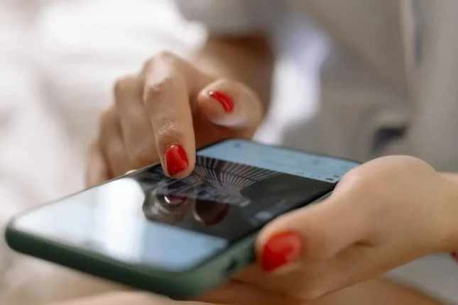 Milyonlarla mobil telefon İŞLƏMƏYƏCƏK: Bir neçə gün qaldı