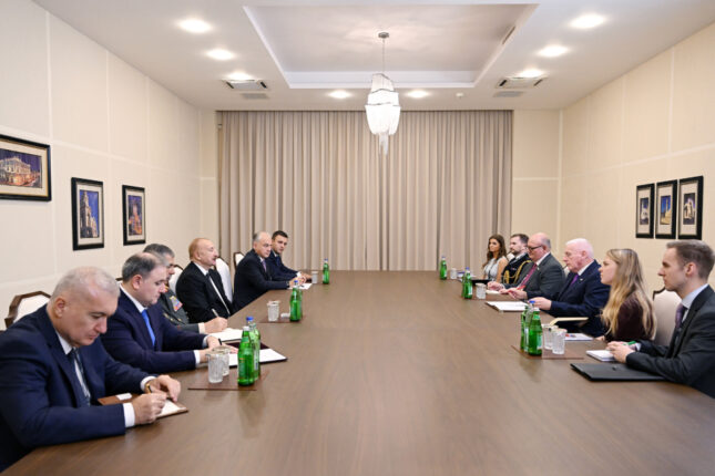 İlham Əliyev Birləşmiş Krallığın müdafiə üzrə dövlət nazirini qəbul etdi (FOTO)