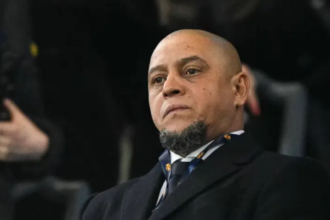 Roberto Karlos milyonlarla sərvətini itirdi Roberto Karlos milyonlarla sərvətini itirdi