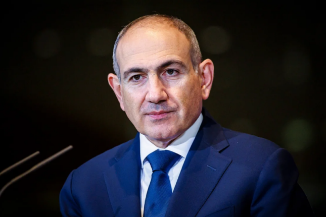 Paşinyan: Ermənistan Azərbaycanla kommunikasiya və ticarət layihələrinin icrası üçün işləyir