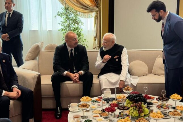 Prezidentin sosial şəbəkə hesablarında Hindistanın Baş naziri ilə görüşünə dair paylaşım edilib