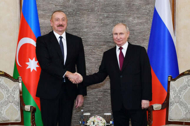Vladimir Putin Prezident İlham Əliyevə zəng edib Vladimir Putin Prezident İlham Əliyevə zəng edib