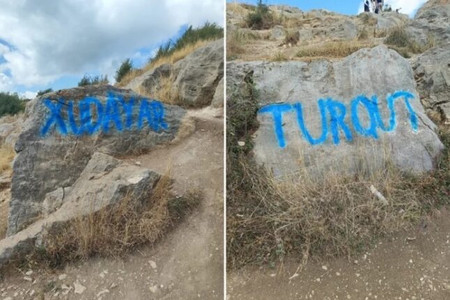 Şuşada turistlər qaya daşlarının üzərini yazıblar Şuşada turistlər qaya daşlarının üzərini yazıblar