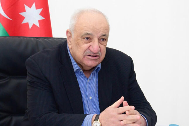 Nazir Abid Şərifovun qardaşı oğlunu təqaüdə göndərdi (FOTO)