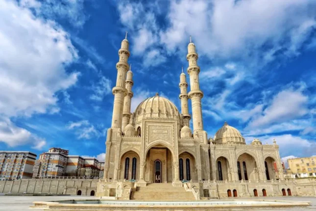 İranlı molladan Azərbaycan əleyhinə yalan: “Dini mərasimlər qadağan edilib” İranlı molladan Azərbaycan əleyhinə yalan: “Dini mərasimlər qadağan edilib”