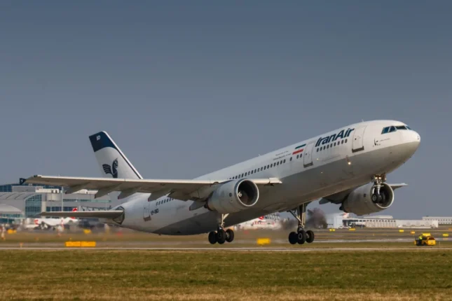 “İran Air”: İstanbul və Bakıya uçuşlar davam edir “İran Air”: İstanbul və Bakıya uçuşlar davam edir