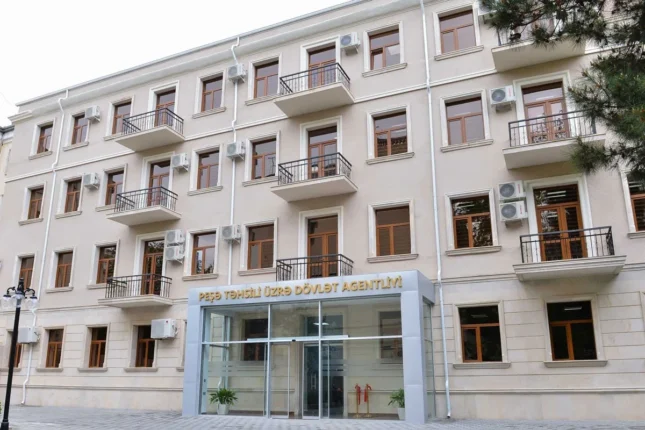 Peşə təhsilində təhsilalanların köçürülməsi və bərpası başlayıb