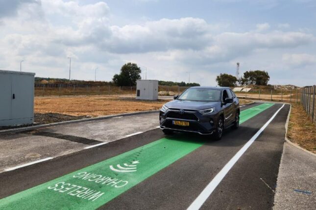 Elektromobillərdə yeni mərhələ – artıq şarj üçün dayanmaq lazım olmayacaq Elektromobillərdə yeni mərhələ – artıq şarj üçün dayanmaq lazım olmayacaq