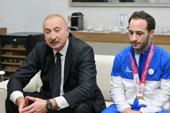 Prezidentlə görüşdən paylaşım edib bu sözləri yazdı – FOTO Prezidentlə görüşdən paylaşım edib bu sözləri yazdı – FOTO