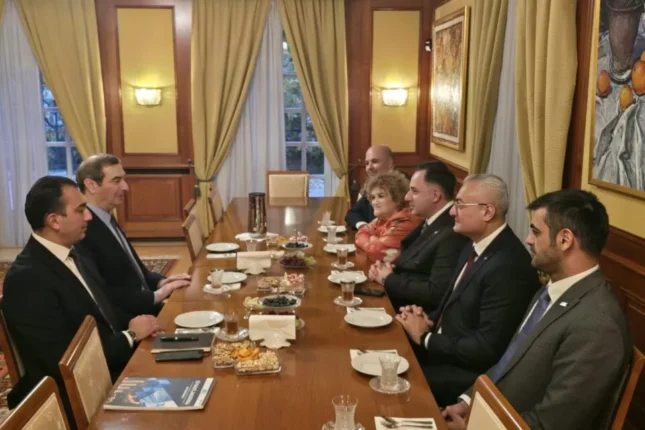 AQC rəhbərliyi Azərbaycanın Avstriyadakı səfiri ilə görüşüb AQC rəhbərliyi Azərbaycanın Avstriyadakı səfiri ilə görüşüb