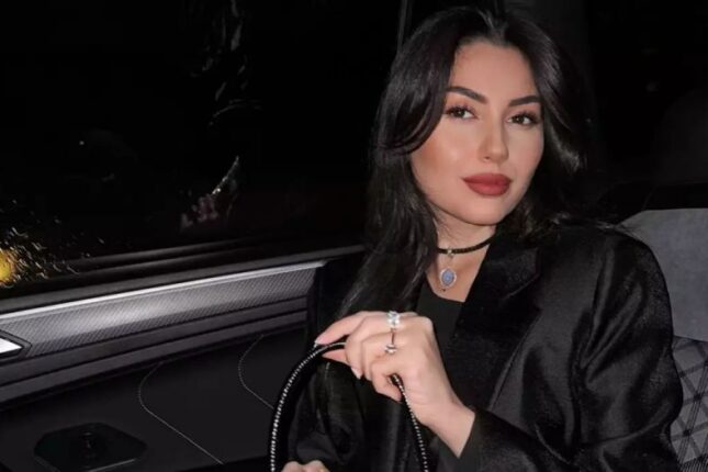 Safurənin İstanbuldakı evini su basdı – FOTO Safurənin İstanbuldakı evini su basdı – FOTO