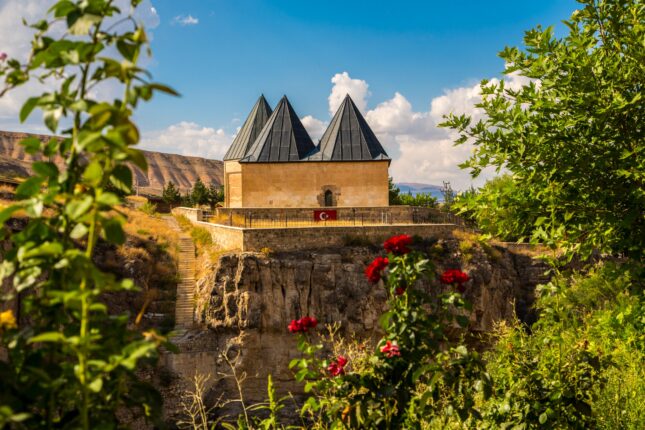 Ərzincan: Türkiyənin təbiət gözəllikləri və macəralarla dolu gizli incisi – FOTOLAR Ərzincan: Türkiyənin təbiət gözəllikləri və macəralarla dolu gizli incisi – FOTOLAR