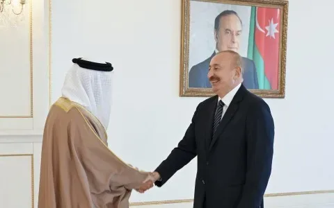 Prezident Bəhreynin xarici işlər nazirini qəbul etdi – FOTOLAR