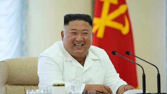 Ölüm xəbəri yayılan Kim Çen İn Çində səfər edib Ölüm xəbəri yayılan Kim Çen İn Çində səfər edib