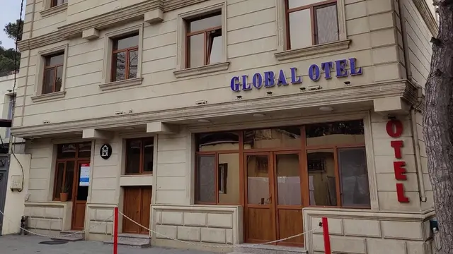 “Qlobal” hosteldə oğurluq: Otaq yoldaşının telefonunu və pulunu oğurladı “Qlobal” hosteldə oğurluq: Otaq yoldaşının telefonunu və pulunu oğurladı