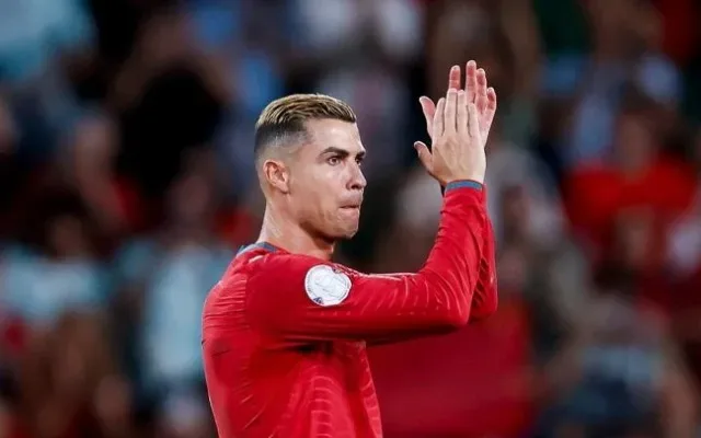 Millidən uzaqlaşdırılan Ronaldodan ilk reaksiya Millidən uzaqlaşdırılan Ronaldodan ilk reaksiya