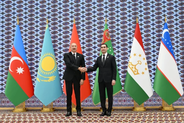 Yaşıl enerji, rekord tranzit və strateji sədrlik: Mərkəzi Asiya ilə inteqrasiyanın uğur formulu Yaşıl enerji, rekord tranzit və strateji sədrlik: Mərkəzi Asiya ilə inteqrasiyanın uğur formulu