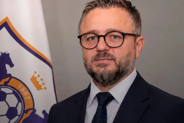 “Qarabağ”ın mətbuat katibi işdən çıxdı “Qarabağ”ın mətbuat katibi işdən çıxdı