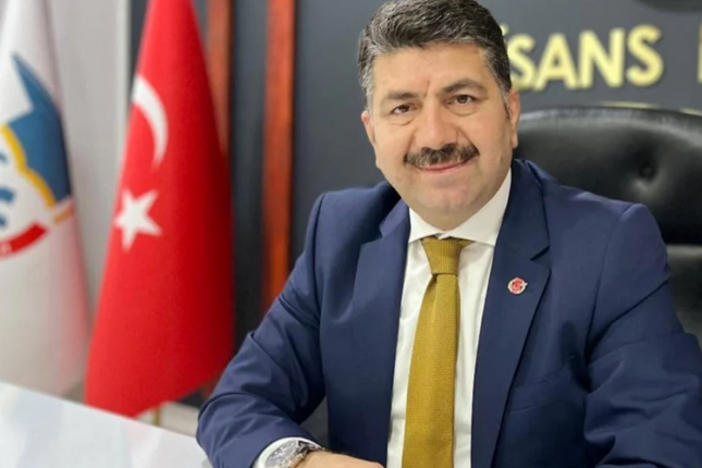 Bakıda çevrilişə çağıran türk yazar kimdir – DOSYE Bakıda çevrilişə çağıran türk yazar kimdir – DOSYE