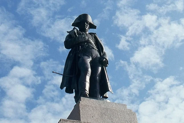 AI 217 illik Napoleon şifrəsini 6 saata açdı