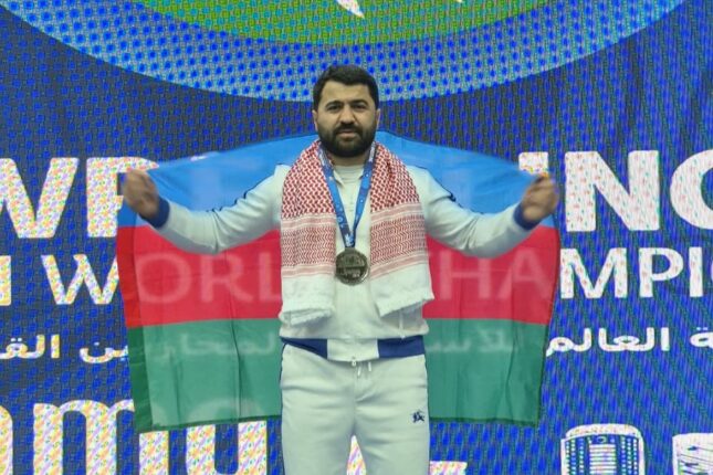 Elgiz Məmmədov dünya çempionatında gümüş medal qazandı – karyerasını final görüşü ilə başa vurdu Elgiz Məmmədov dünya çempionatında gümüş medal qazandı – karyerasını final görüşü ilə başa vurdu