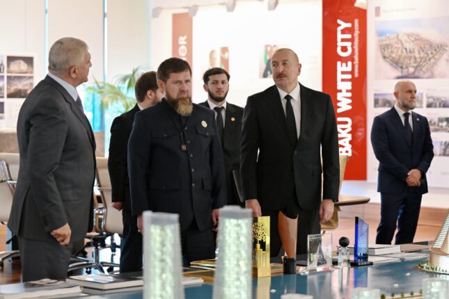 Prezident Ramzan Kadırovla “Ağ Şəhər”də – Fotolar Prezident Ramzan Kadırovla “Ağ Şəhər”də – Fotolar
