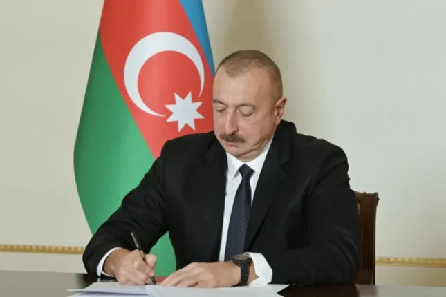 Gədəbəy Rayon Məhkəməsinə yeni hakim təyin olundu – Sərəncam – FOTO Gədəbəy Rayon Məhkəməsinə yeni hakim təyin olundu – Sərəncam – FOTO