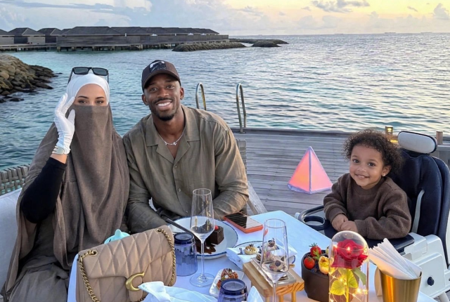 Ulduz futbolçunun xanımı müzakirə olundu-FOTO Ulduz futbolçunun xanımı müzakirə olundu-FOTO