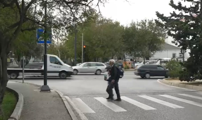 Bu yolda hərəkət edənlərin diqqətinə – Video Bu yolda hərəkət edənlərin diqqətinə – Video