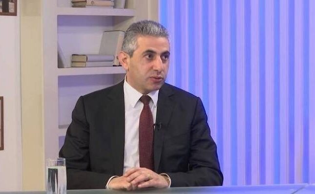 “Qarabağın itirilməsi Ermənistana 100 milyard dollar ziyan vurub”