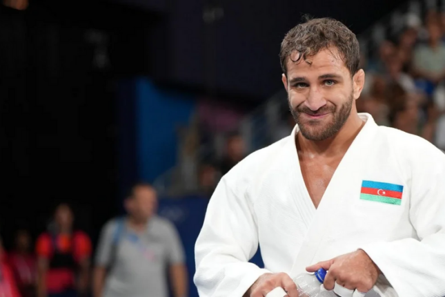 Hidayət Heydərov dünya çempionatına qələbə ilə BAŞLADI Hidayət Heydərov dünya çempionatına qələbə ilə BAŞLADI