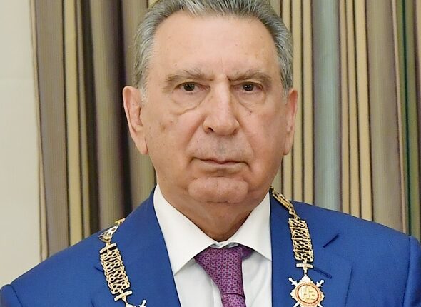 Ramiz Mehdiyev bu orden və medallardan məhrum edilə bilər – SİYAHI Ramiz Mehdiyev bu orden və medallardan məhrum edilə bilər – SİYAHI