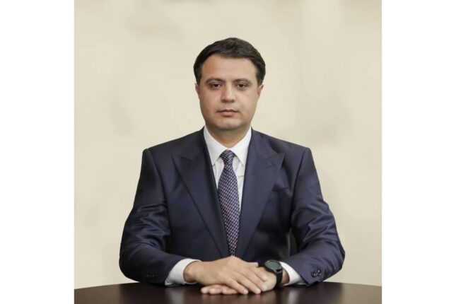 Maliyyə nazirinin yeni müavini kimdir? Maliyyə nazirinin yeni müavini kimdir?